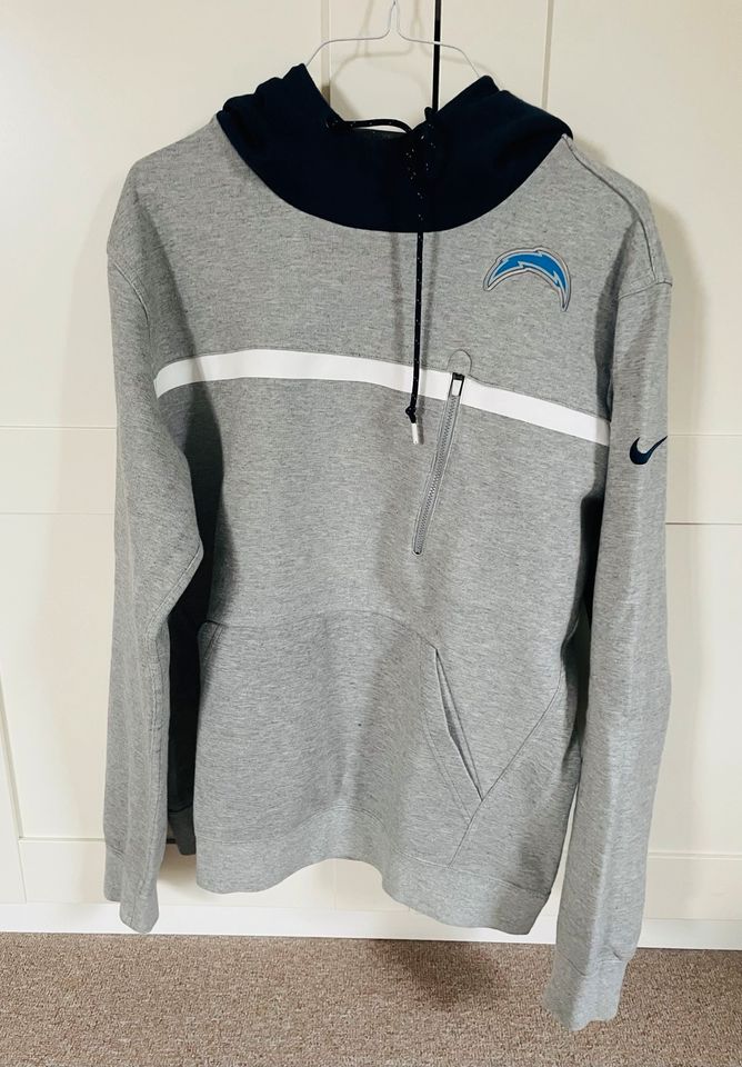 Original NFL Chargers Nike Hoodie in Bargteheide