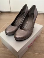 Pumps Plateau Graceland 39 Kupfer metallic neuwertig Brandenburg - Senftenberg Vorschau