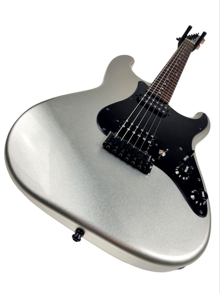 2020 Fender Boxer Series Stratocaster HH Silber/Silver Japan MIJ in Linsengericht