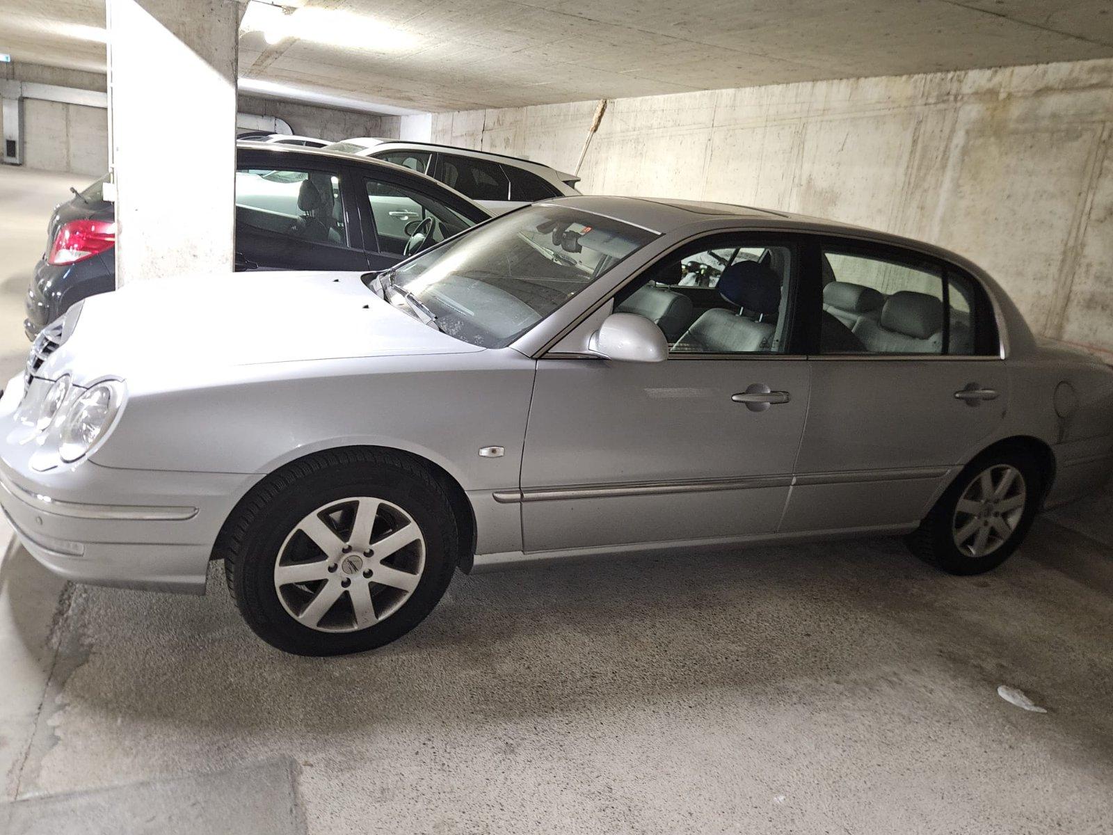 Abbildung des Autos KIA OPIRUS  3,5 V 6 Benz…
