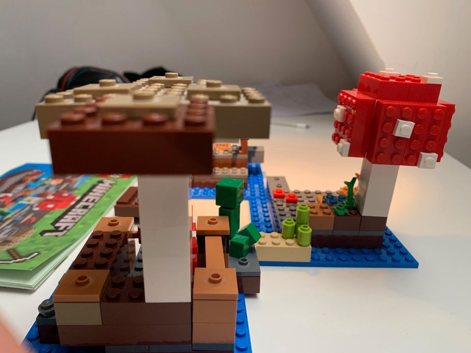 Die Pilzinsel Minecraft Lego 21129 in München