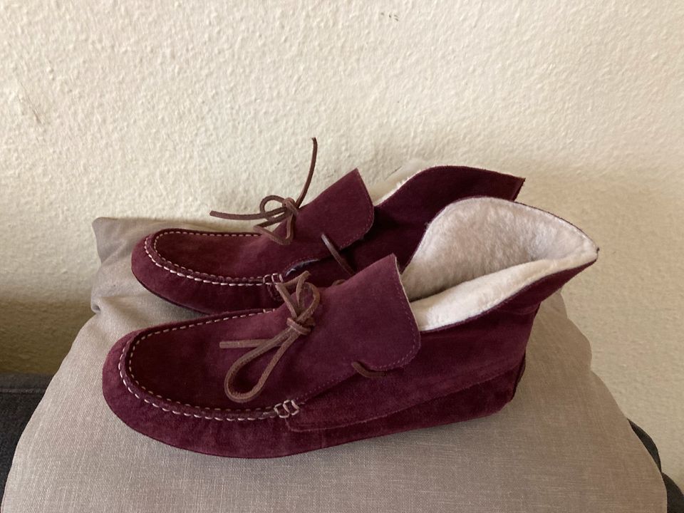 Geox Mokassins Hausschuhe Schuhe Fell Leder neu lila 38 in  Baden-Württemberg - Bad Säckingen | eBay Kleinanzeigen ist jetzt  Kleinanzeigen