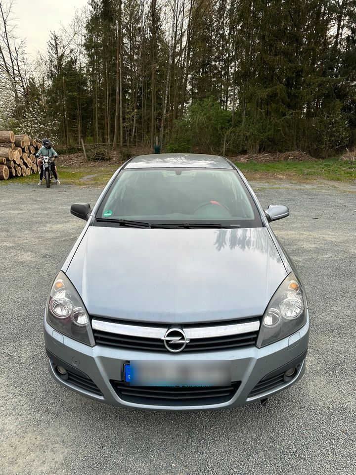Opel Astra 1.6 Benzinmotor in Kemnath