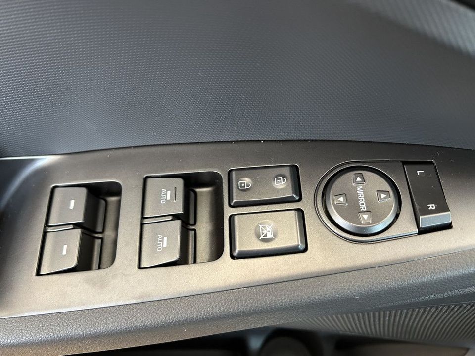 Hyundai Ioniq Elektro R.Cam CarPlay digitales Tacho DAB+ in Hennef (Sieg)