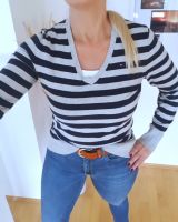 Tommy Hilfiger Strick Pullover V-Neck blau/grau gestreift Gr.M Bayern - Poing Vorschau