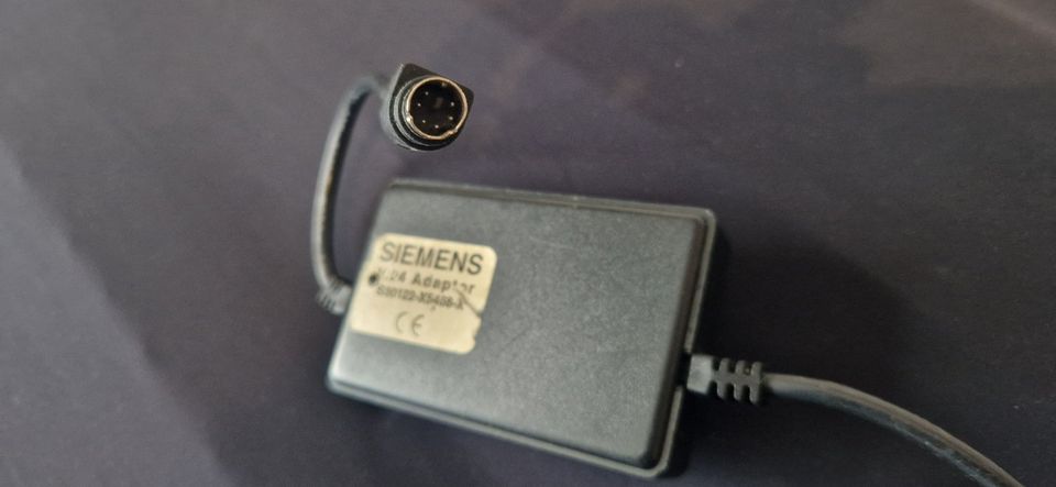 Siemens V.24 Adapter S30122-X5468-X Hicom Kabel in Düsseldorf