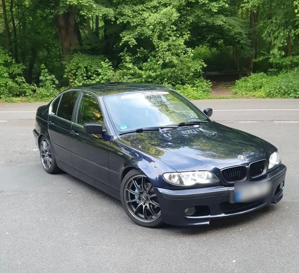 BMW E46 320i Facelift in Loxstedt