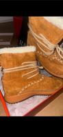 Senfgelbene Boots Baden-Württemberg - Fichtenau Vorschau