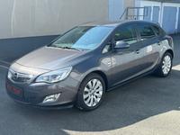 Opel Astra J Lim. 5-trg. Design Edition Düsseldorf - Unterrath Vorschau