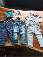 Hose Langarmshirt Mütze Gr. 86 Set 6 Teile Jeanshose Top Zustand! Brandenburg - Hohenbocka Vorschau