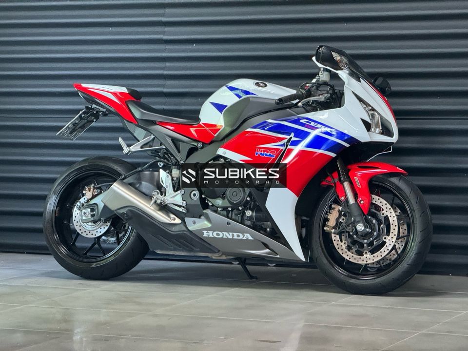 Honda CBR 1000 RR Fireblade SC59 ABS in Hille