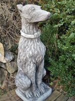 Lurcher Hund aus Steinguss - Gartenfigur Bayern - Abensberg Vorschau