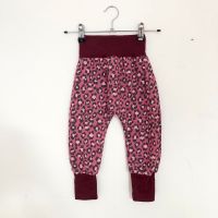 NEU Mädchen Kinder Pumphose Mitwachshose Sweat Hose Leopard 98 Leipzig - Sellerhausen-Stünz Vorschau