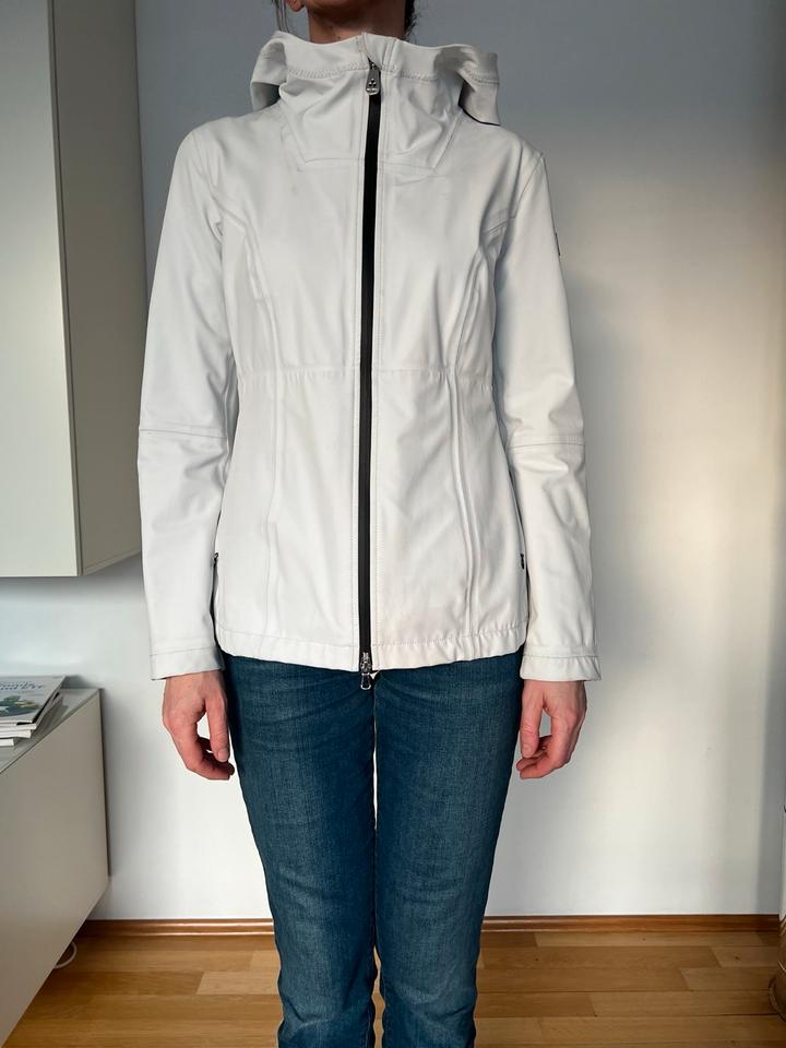 Jacke Peuterey Gr 40 M-L Windbreaker Regen- und Windjacke in Nürnberg (Mittelfr)