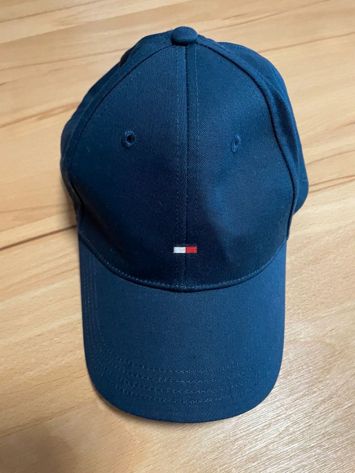 Tommy Hilfiger Kappe neu Gr. L Kinder in Nonnweiler