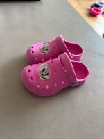 „Crocs“ Gartenschuhe Wasserschuhe 24/25 Minnie Mouse Nordrhein-Westfalen - Mönchengladbach Vorschau