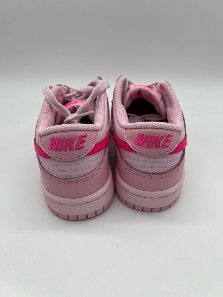 Nike Dunk Low GS 'Triple Pink' | 35.5 | DH9765-600 in Wolfsburg