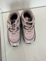 Nike Schuhe Kinder Nordrhein-Westfalen - Blankenheim Vorschau