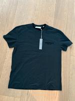 Essential Shirt in schwarz Köln - Widdersdorf Vorschau