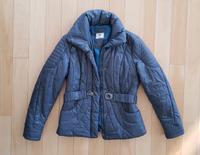 *NEU* Feminine leichte Steppjacke mit Gürtel | kurz | grün | 38 Berlin - Köpenick Vorschau