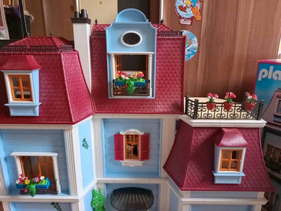 Playmobil Dollhouse 70205 + Küche 5336 über 675 Teile Top Zustand in Löchgau