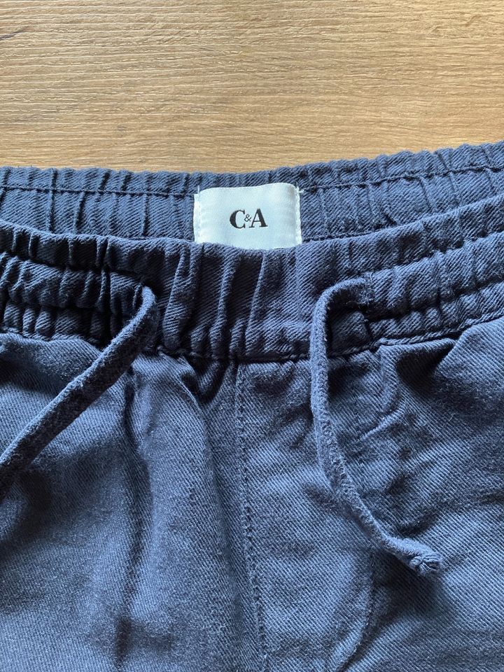 Shorts, Jungen , Gr. S,C&A in Minden