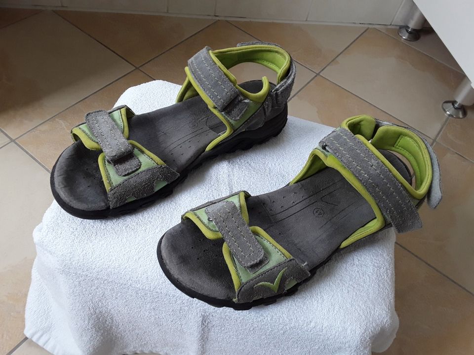 Sandalen grau Indigo Gr. 41 *TOP* in Bürgel