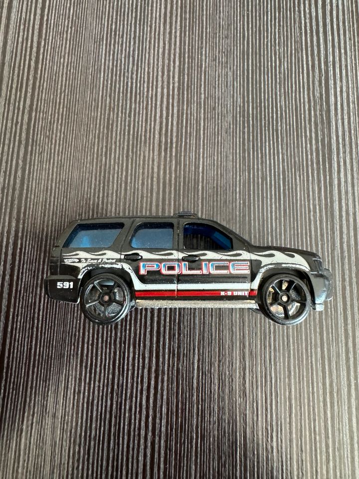 Hot Wheels 2007 Chevy Tahoe in Rhede