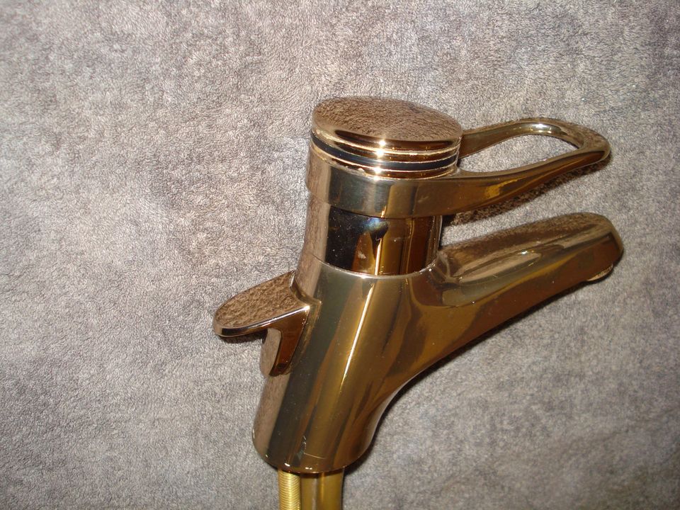 Grohe Einhandmischer Gold Bad Waschtisch Armatur Wasserhahn in Berlin