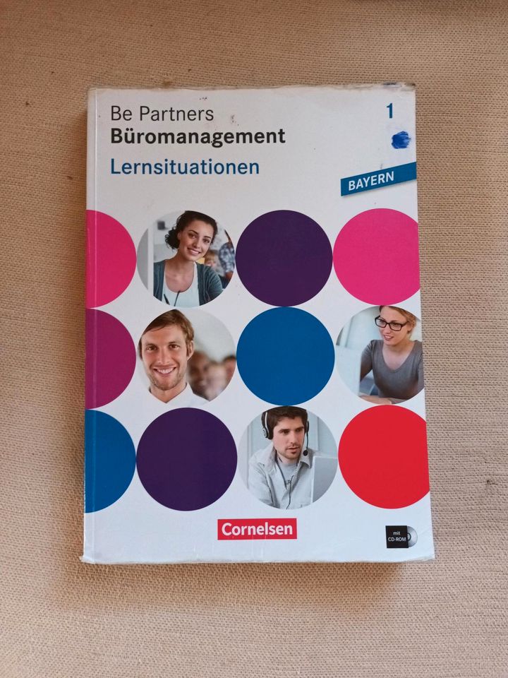 2 Lehrbücher von Be Partners Büromanagement in Nagel