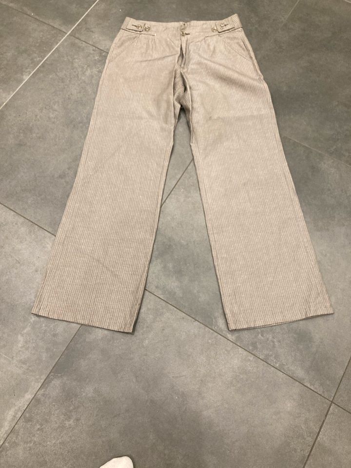 Hose we taupe gr. 36 in Herne