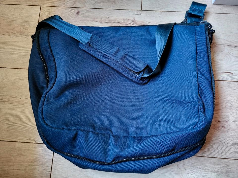 Joolz Wickeltasche dunkelblau in Berlin