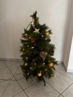 Kleiner künstlicher Weihnachtsbaum mit Lichterkette Niedersachsen - Barenburg Vorschau