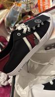 Schuhe mit Etikett Sachsen-Anhalt - Halle Vorschau