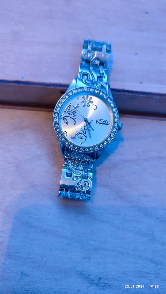 Quarzuhr - Armbanduhr Floral Kleinanzeigen ist (Oder) jetzt Buffalo Brandenburg Damen eBay | strass Blumenmotiv in Schwedt Kleinanzeigen