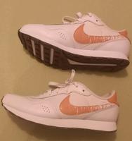 Nike, Sneaker, Turnschuhe, selten, Gr.39, Gr.40, Neu! Hessen - Bad Hersfeld Vorschau