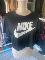 NIKE Crop Top Shirt schwarz M 36 38 Bauchfrei Düsseldorf - Friedrichstadt Vorschau