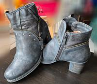 Schwarze Stiefel Mustang Größe 39 Feldmoching-Hasenbergl - Feldmoching Vorschau