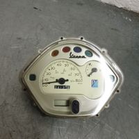 Piaggio Vespa LX Tacho Meter mit 24124 tkm Cockpit orig.   26064 Nordrhein-Westfalen - Düren Vorschau