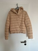 AMISU Damen Winterjacke kurz beige Mantel Weste Jeansröcke Rostock - Toitenwinkel Vorschau