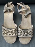 Softclox Sandalen 40 beige Gold Nieten TOP Hessen - Dreieich Vorschau