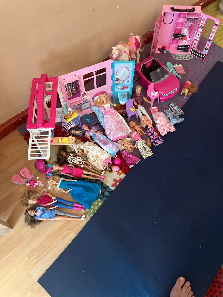 Barbie Sammlung in Witten