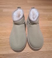 Boots wie UGG khaki/grau Gr. 39 Leipzig - Gohlis-Mitte Vorschau