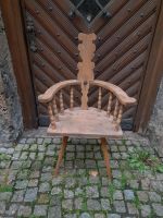Alter Antiker Stuhl Sessel Holzstuhl Holz mit Armlehnen Kr. Altötting - Burghausen Vorschau