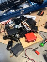 Rc Modellbau 15 Defekte servos für 15 Euro ohne Kabel Brandenburg - Brandenburg an der Havel Vorschau