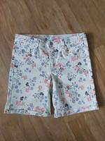 C&A Yessica kurze Hose Shorts Bermuda Blumenprint Stretch Gr. S Nürnberg (Mittelfr) - Südstadt Vorschau