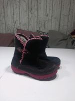 Crocs Stiefel Boots Winterschuhe Schlüpfschuhe Gr. 28/29 Berlin - Lichtenberg Vorschau