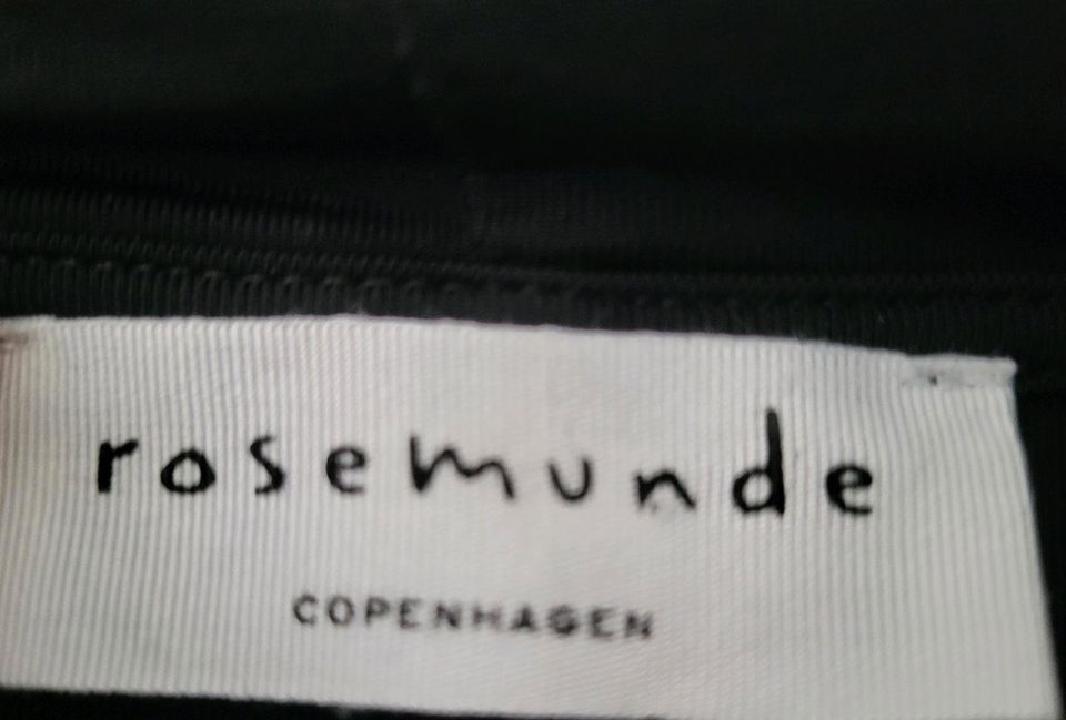 Shirt (schwarz von rosemunde COPENHAGEN) in Nürnberg (Mittelfr)