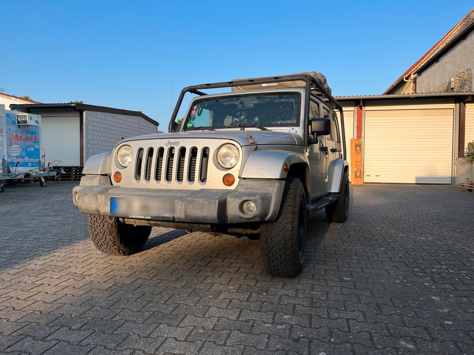 Jeep Wrangler 2.8 CRD Unlimited Sahara in Zellertal