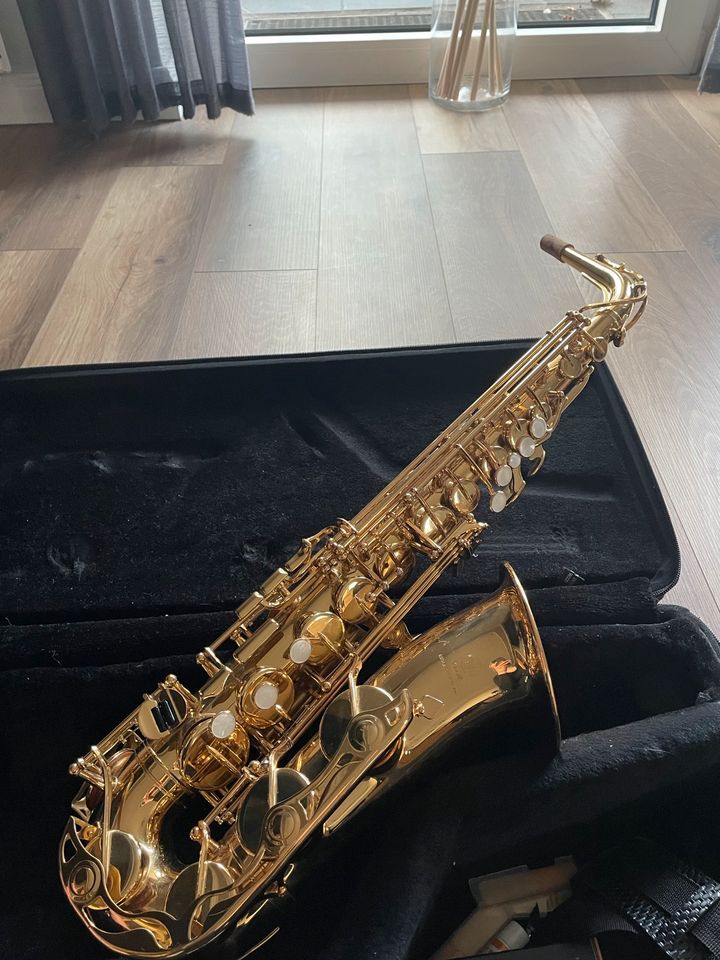 Yamaha Saxophon YAS 275 / Altsaxophon in Heek